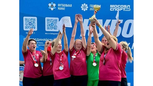 Брянские мамы-футболистки одержали 5 побед