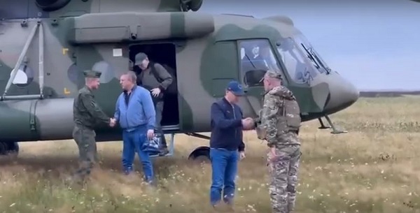 Издание «Readovka» рассказало о визите Сергея Кириенко на Брянщину