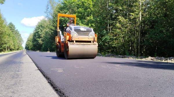 Идет капремонт участка автодороги Брянск-Дятьково-граница Калужской области