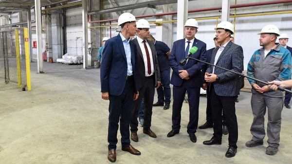 Брянский губернатор Александр Богомаз рассказал о крупнейшем в ЦФО производителе цемента в регионе