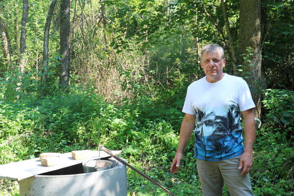 Житель Стародуба Александр Автушенко бережно хранит память о малой родине