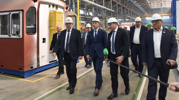 Брянский губернатор Александр Богомаз рассказал про Брянский машиностроительный завод