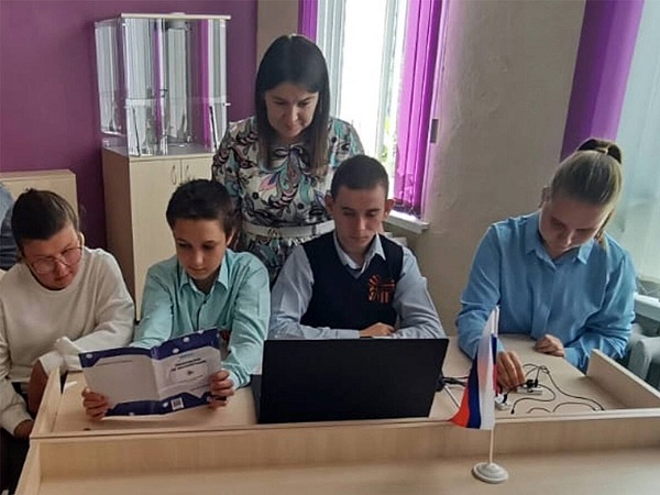 В Климовской школе прошёл День физики