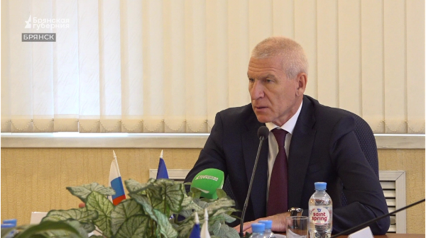 Депутат Госдумы Олег Матыцин встретился с руководителями образовательных учреждений Брянска