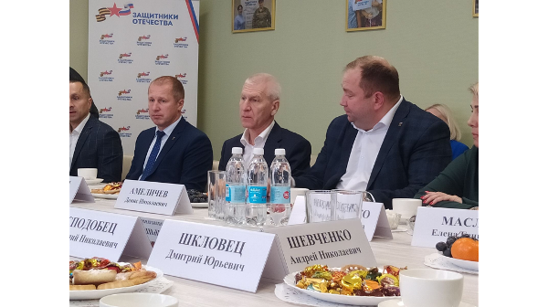 Депутат Госдумы от Брянской области Олег Матыцин встретился с ветеранами СВО