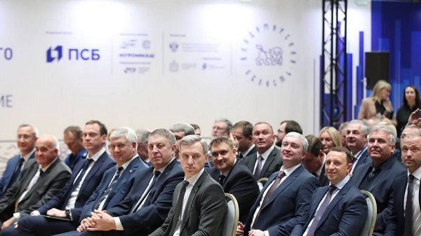 Брянский губернатор Губернатор Александр Богомаз стал участником пленарного заседания «Новая экономическая политика: поддержка ответственного бизнеса»