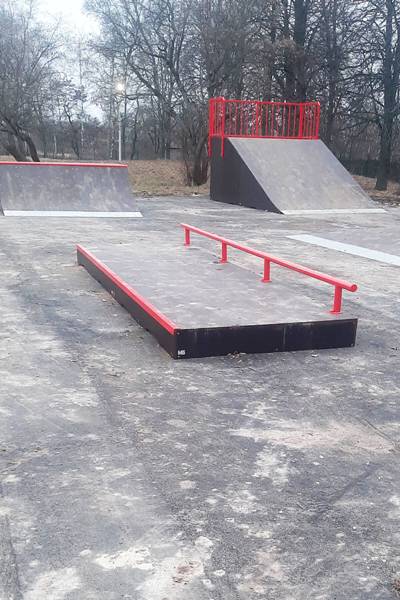 В Комаричах Брянской области появился современный скейт-парк