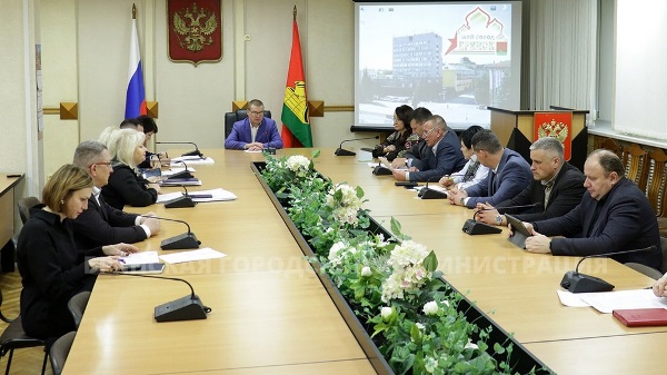 В Брянске сделают ремонт четырех дворов