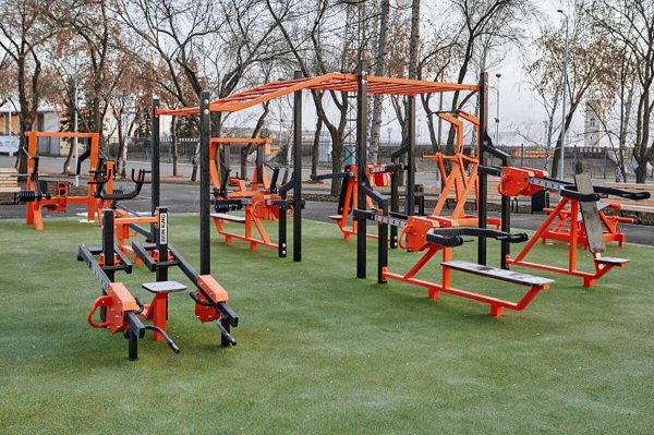 В Красной Горе построена «умная» спортплощадка