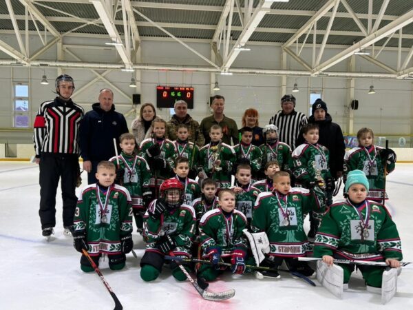 Стародубский «Олимп» достойно выступил в межрайонном турнире