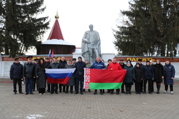В Стародубе почтили память защитников Отечества