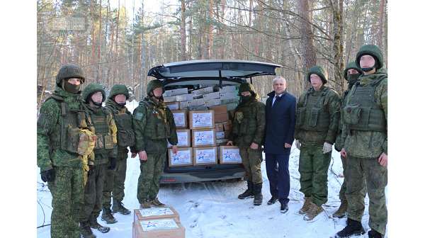 Спикер Брянской облдумы Валентин Суббот передал защитникам госграницы «Брянск» гуманитарный груз