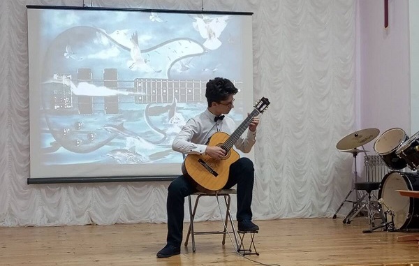 Дмитрий Зайцев из Клетнянского района Брянщины примет участие в федеральном просветительском проекте «Знание»