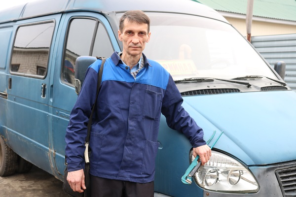 Стародубчанин Андрей Ишутенко трудится в ООО «ДКХ» более 10 лет