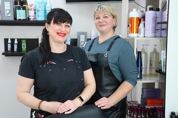 Жители Стародуба приходят за стильной стрижкой в «Образ»