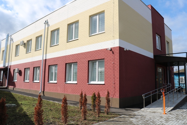 В Стародубе торжественно открыли новое здание для мировых судебных участков