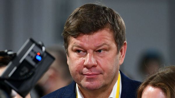 Дмитрия Губерниева восхитил Дворец единоборств в Брянске