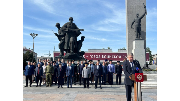В Брянске состоялся митинг в День пограничника