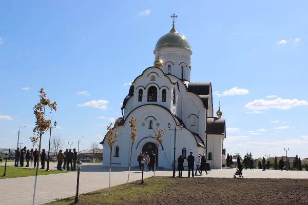 На Брянщине освятили новый храм во имя Николая Чудотворца