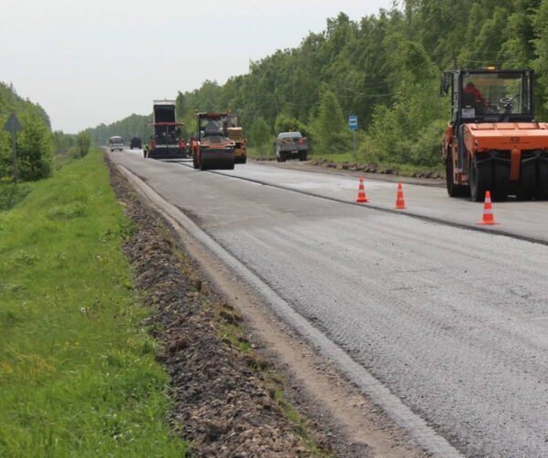 В Суземском районе по нацпроекту продолжается капремонт автодороги «Украина – Суземка»