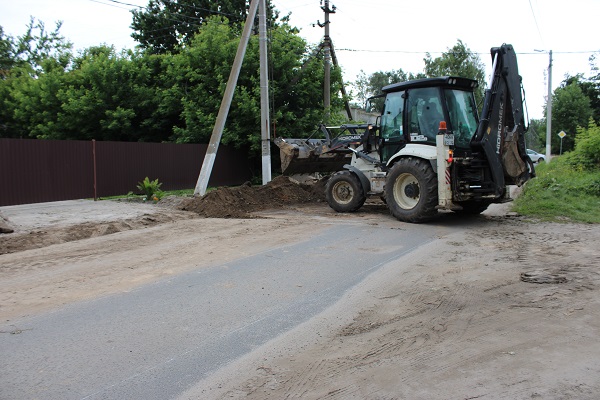 В Стародубе продолжается замена водопровода