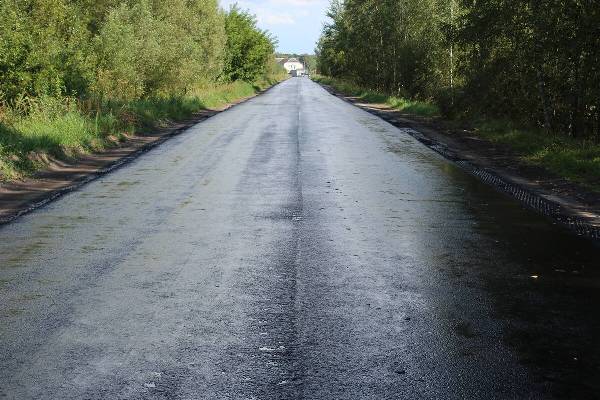 В Суземском районе благоустраивают автодорогу «Суземка-Горожанка»