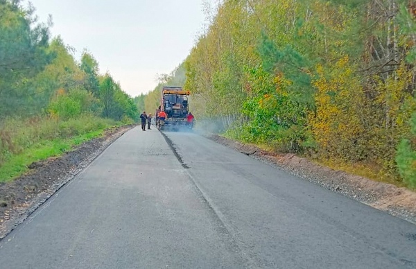 В Трубчевском районе капитально ремонтируют автодорогу по нацпроекту