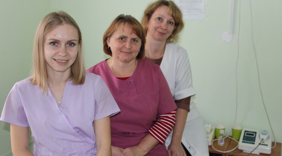 Специалисты физиотерапевтического отделения Стародубской ЦРБ помогают выздоравливать