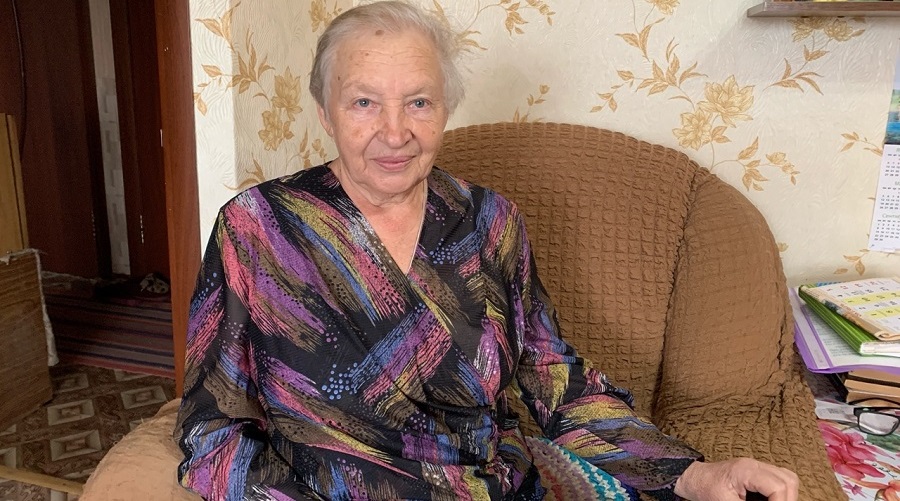 Учитель Стародубского округа посвятила почти полвека школе