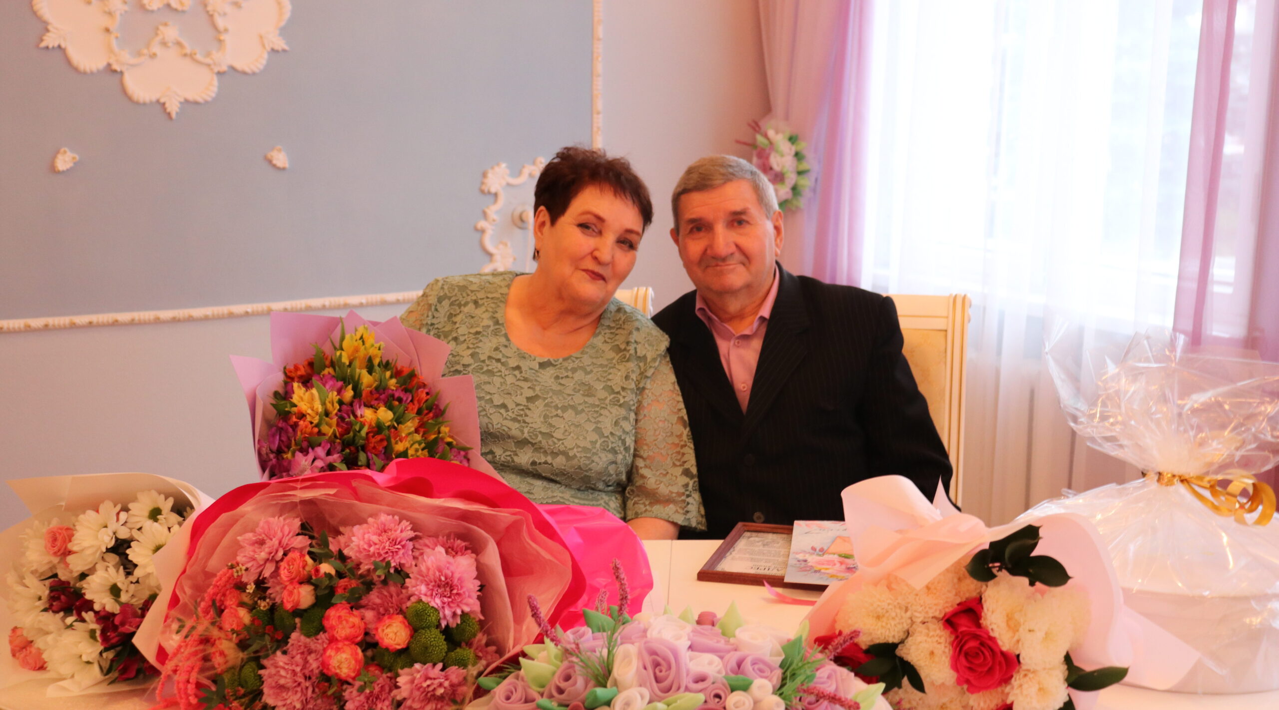 В Стародубе торжественно чествовали супругов Кистень