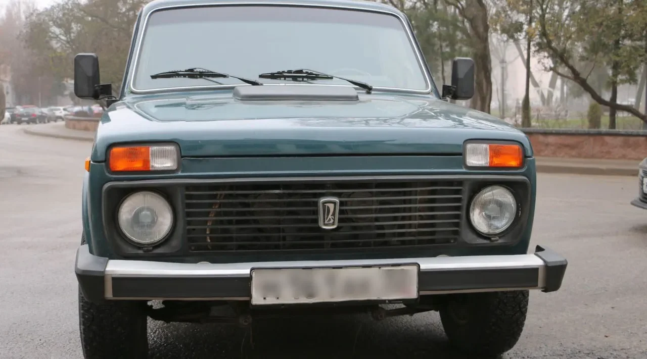 Председатель комитета Брянской облдумы Москвичев передал автомобиль подразделению Минобороны РФ