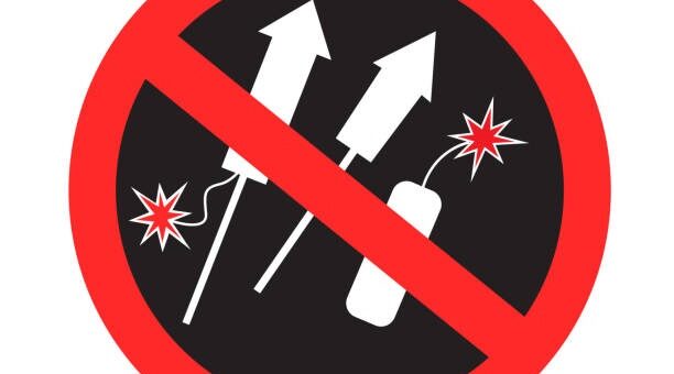 Стародубчанам напомнили об ограничениях на использование пиротехники