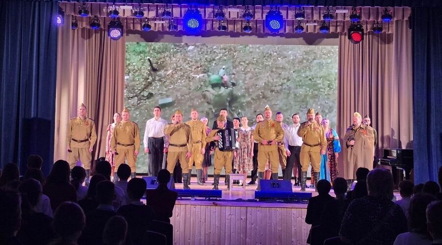 В Брянске состоялась концертная программа «Музыкальная летопись войны»