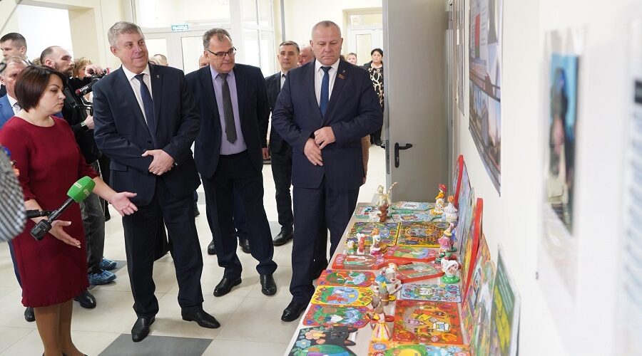 В Брянске открыли новый корпус детской школы искусств №10