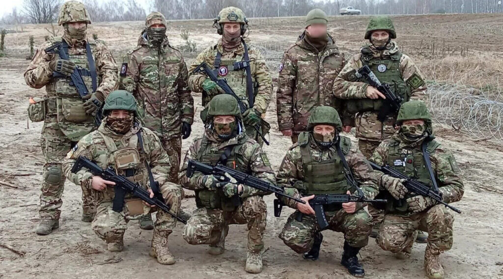 Жителям Брянской области рассказали о службе в «БАРС-Брянск» Сергея Чернова