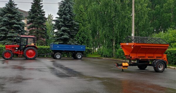 Новая техника для коммунального хозяйства поступила в Гордеевский район Брянской области