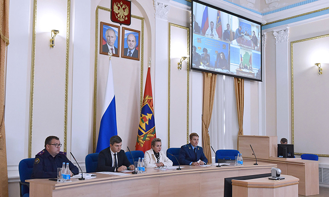 В Брянской областной администрации обсудили вопросы противодействия коррупции