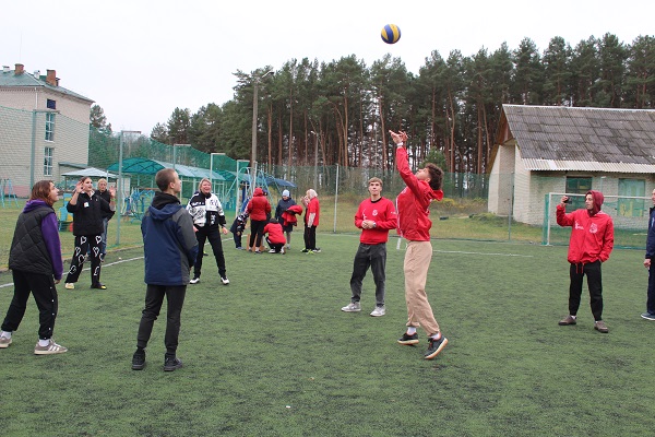 К воспитанникам Центра помощи детям г. Жуковка Брянской области приехали московские волонтеры