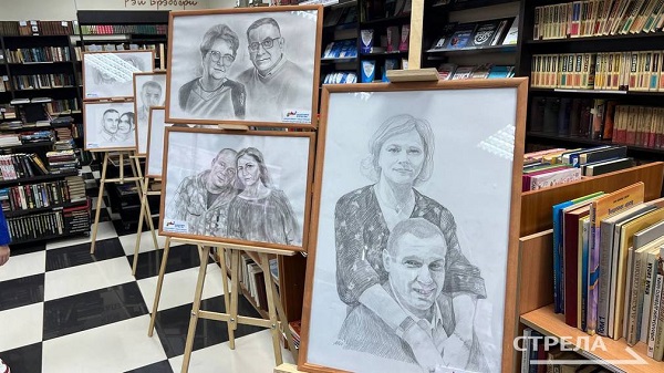 В Брянсккниге проходит уникальная выставка «Семья защитников Отечества»