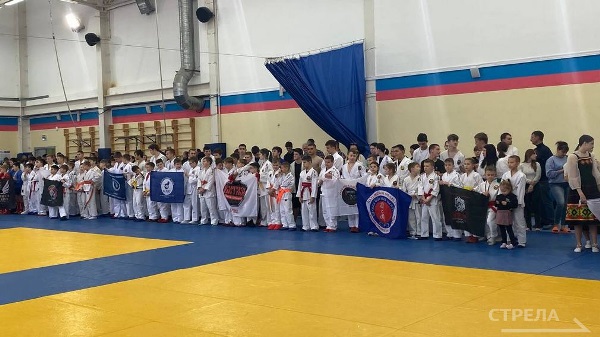 В Брянске проходит турнир по армейскому рукопашному бою