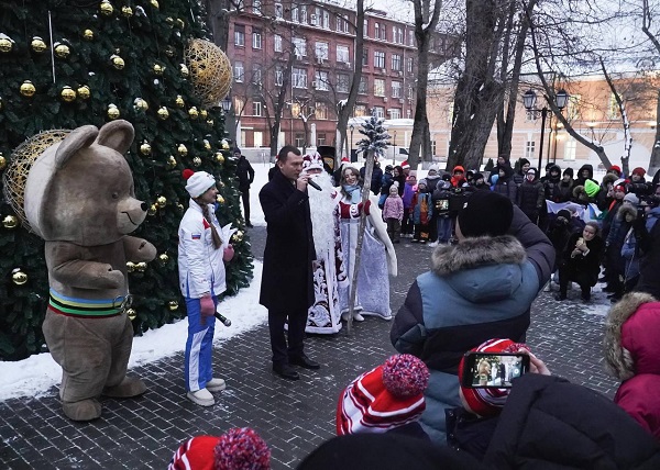 Юные спортсмены из Стародуба отправились в Москву на праздничную ёлку