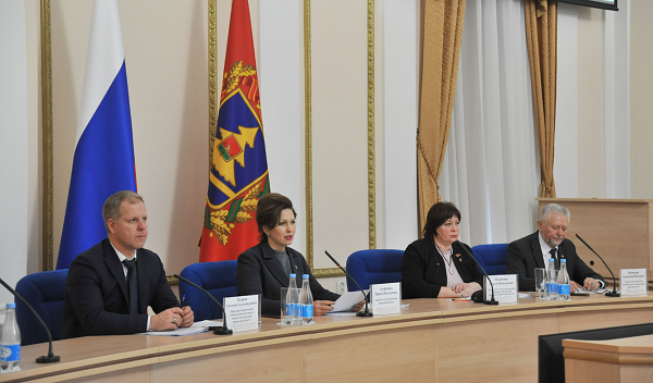 В Брянске рассмотрели вопросы по регулированию социально-трудовых отношений