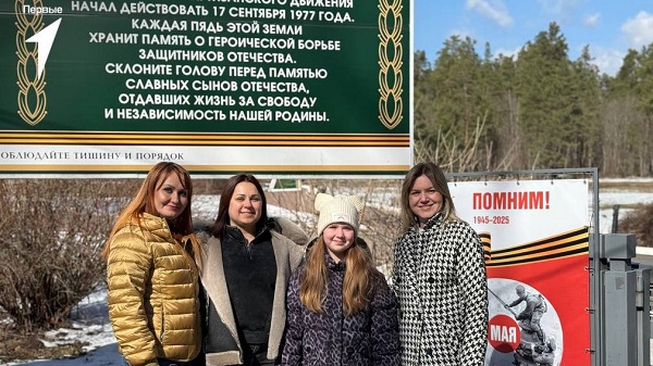 Александра из подшефной луганской Брянки знакомится с памятными местами Брянска