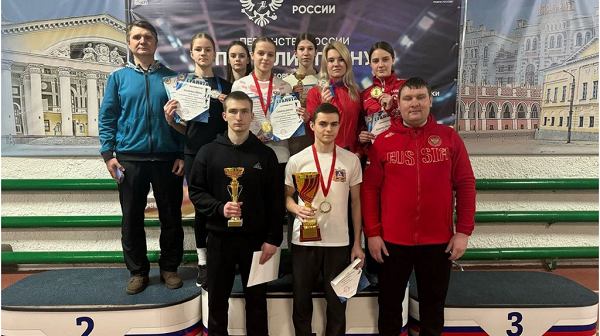 Сборная команда Брянской области взяла золото на первенстве России по полиатлону