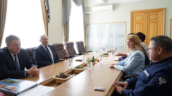 Брянский губернатор Александр Богомаз провёл встречу с замруководителя федерального казначейства Александром Демидовым