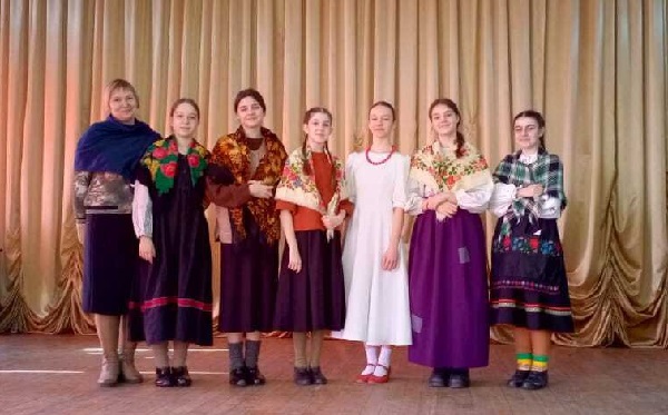 Юные театралы из Стародуба победили в муниципальном этапе конкурса «Мир театра»