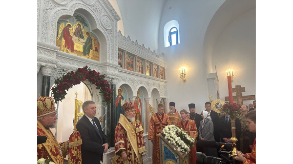 В Меленске освятили храм, построенный на пожертвования семьи губернатора Брянщины 