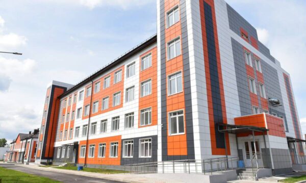 В 2025 году в Брянской области капитально отремонтируют 20 школ