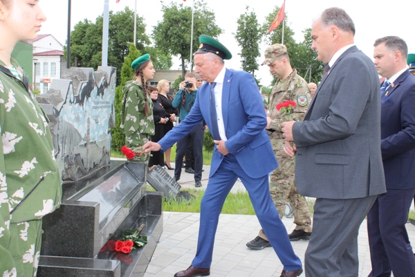 В Стародубе пограничники отмечают праздник