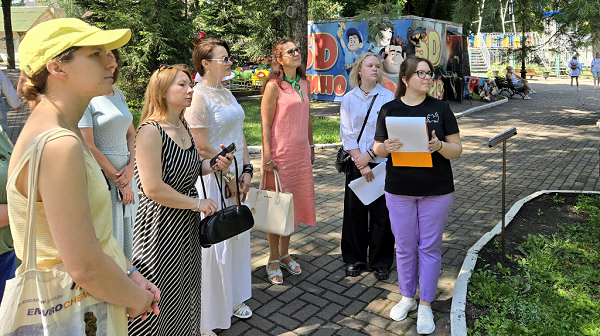 В Брянске отметили 103-летие Валентина Динабургского